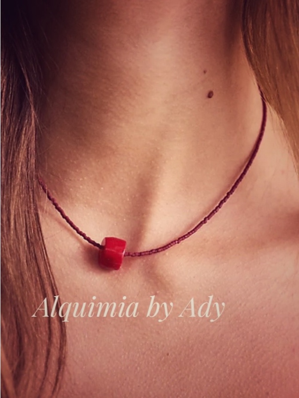AMERICANA + Red coral super dainty short beaded Necklace - Picture 2 of 5